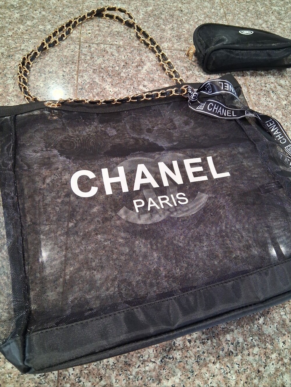 CHANEL Black Mesh 'CHANEL PARIS' Tote with Gold Chain Strap - Picture 2 of 12